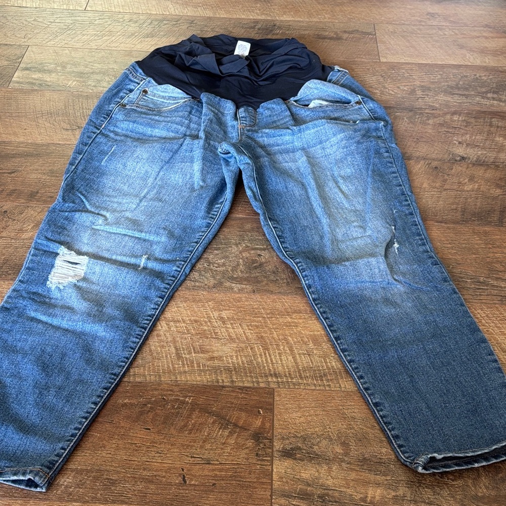 Maternity Capris